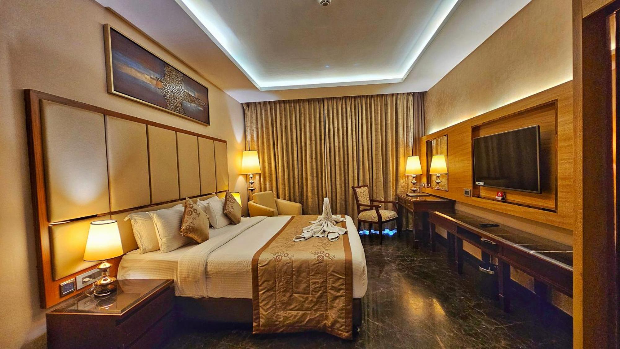 Uva Meridian Bay Resort & Spa Kundapur Exteriör bild
