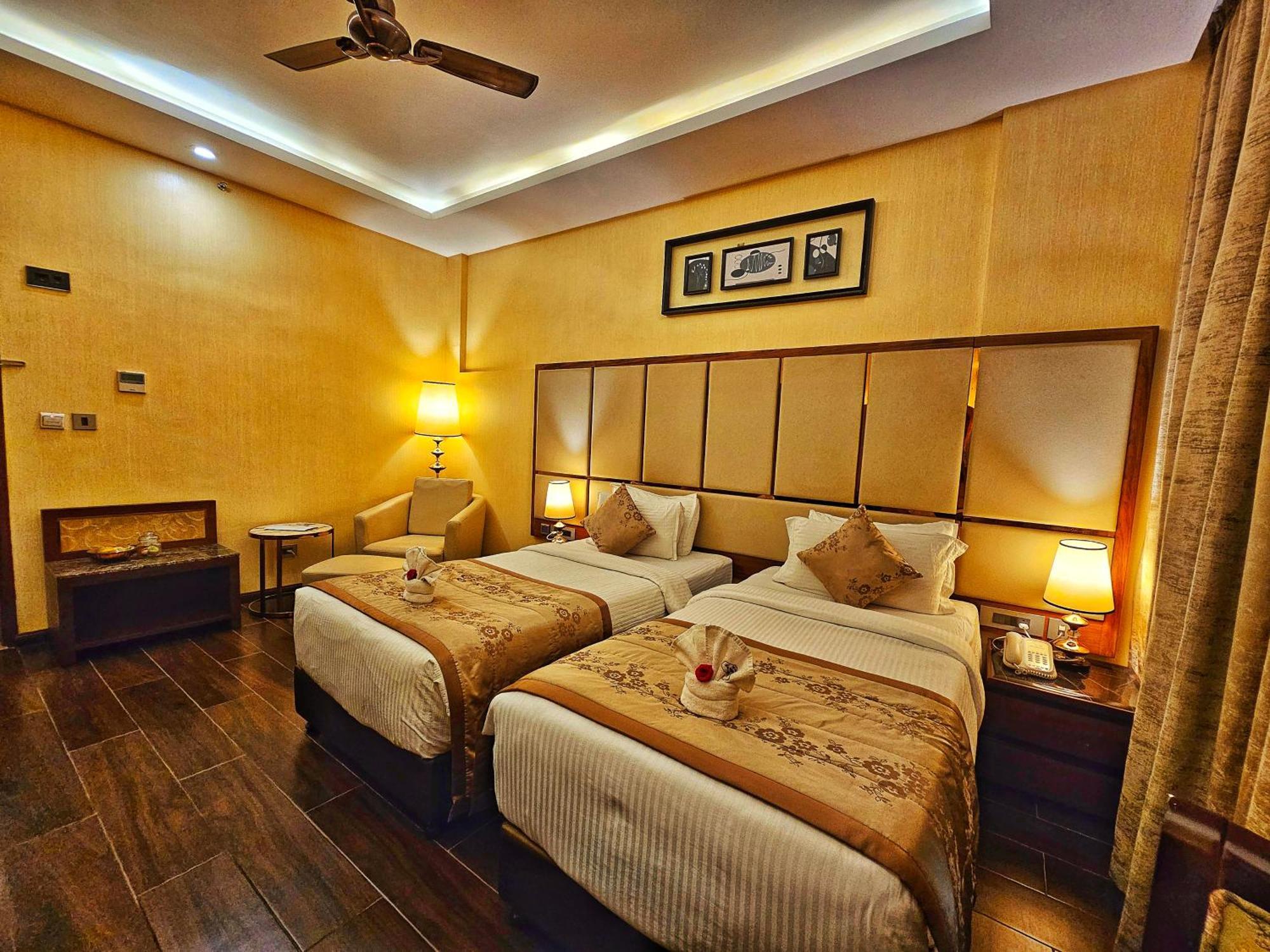 Uva Meridian Bay Resort & Spa Kundapur Exteriör bild