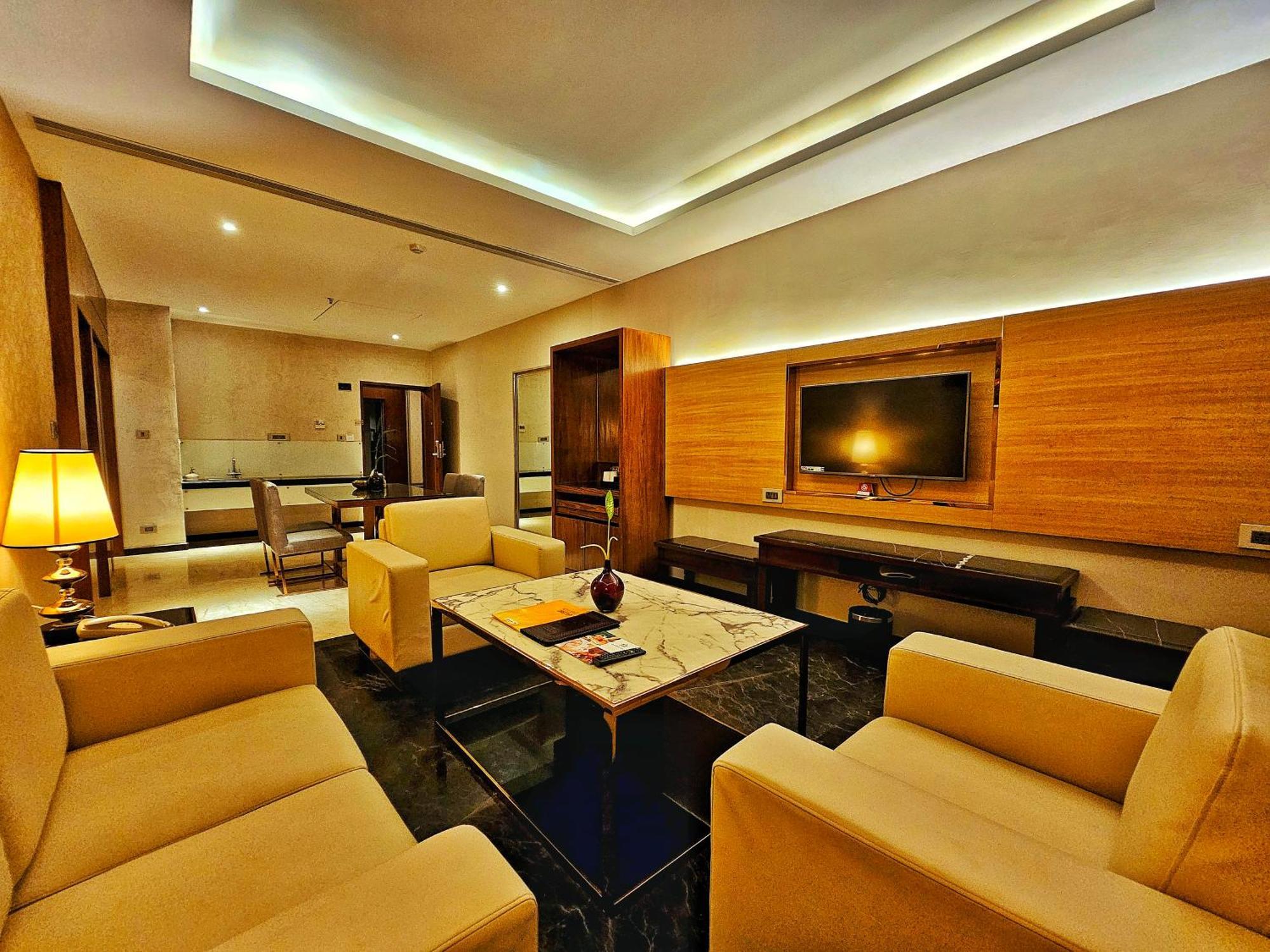 Uva Meridian Bay Resort & Spa Kundapur Exteriör bild
